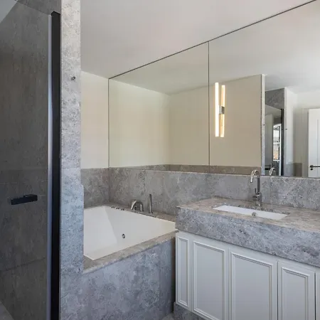 Luxury House With Private Pool And Stunning Interiors 马尔韦利亚